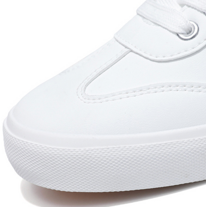 COMFORTABLE TRENDY SNEAKERS