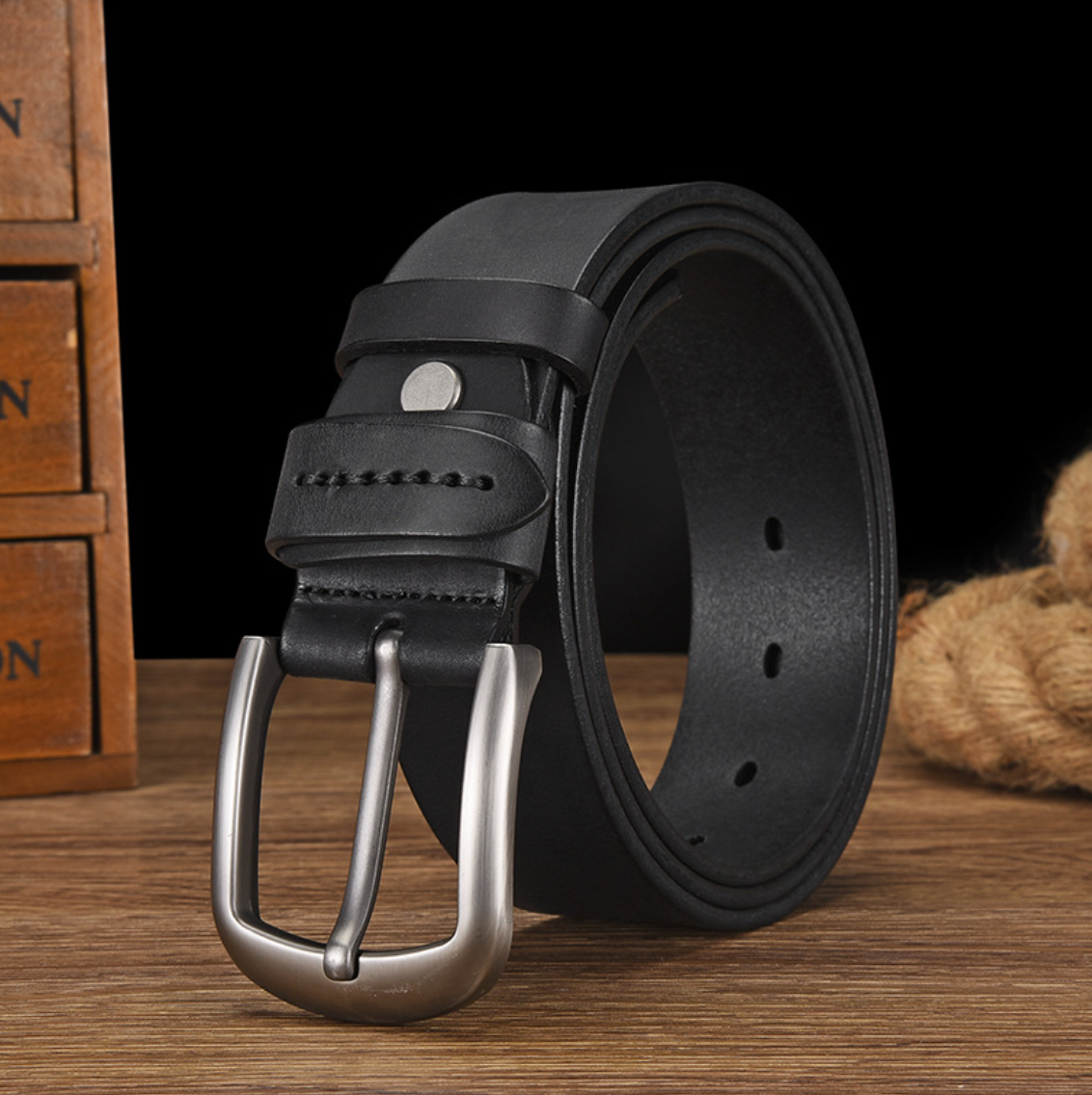 GENUINE LEATHER BUCKLE BELT