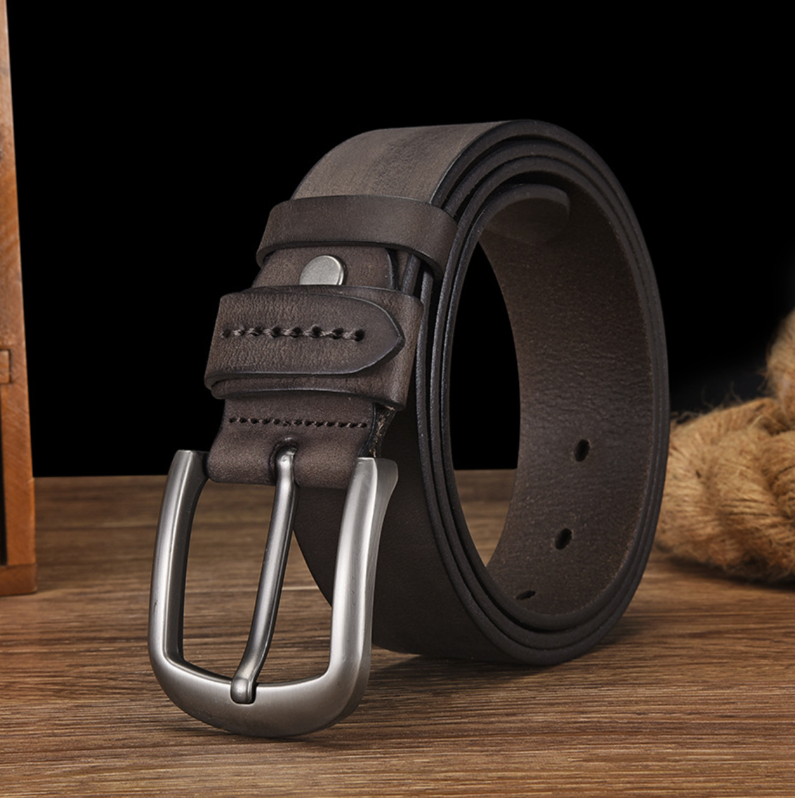 GENUINE LEATHER BUCKLE BELT