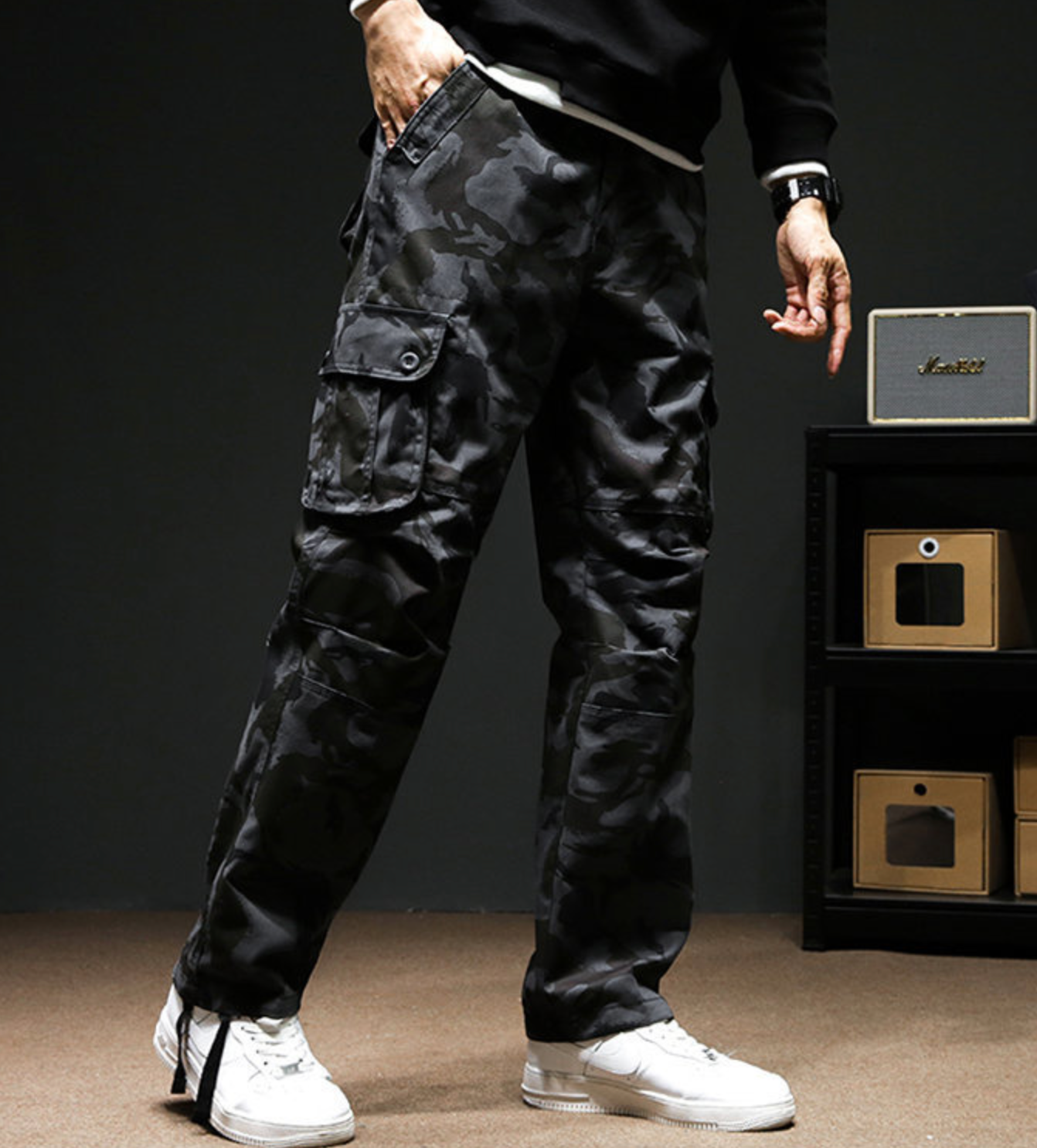 CAMOUFLAGE MULTI-POCKET TROUSER