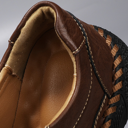 WALKING LEATHER SHOES