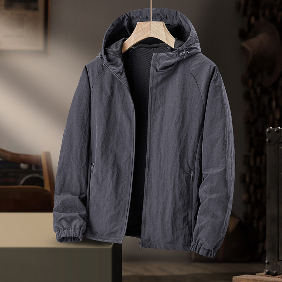 HOODED WINDREAKER JACKET