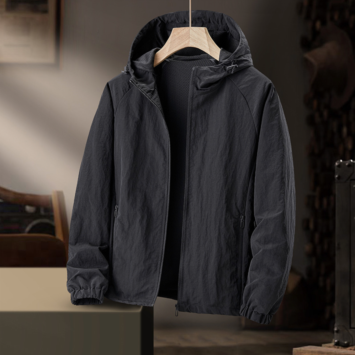 HOODED WINDREAKER JACKET