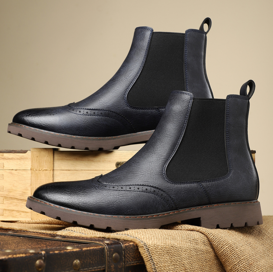 WARM CHELSEA BOOTS