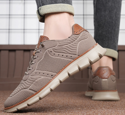 BREATHABLE CASUAL SNEAKERS