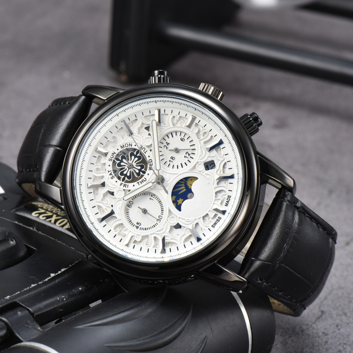 MOON PHASE CHRONO WATCH