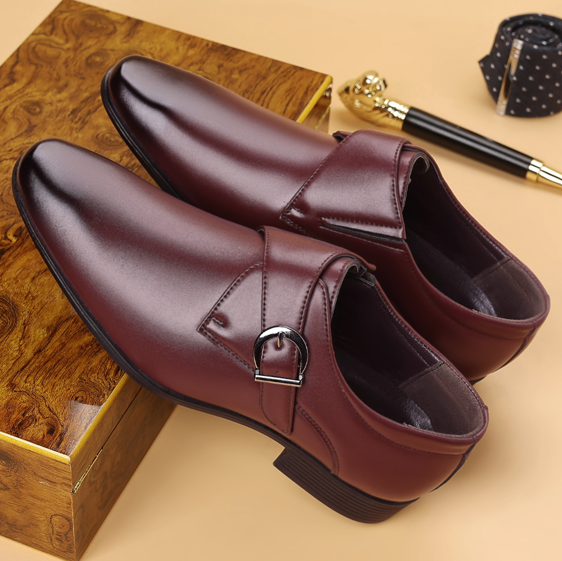 Buckle Oxford Shoes