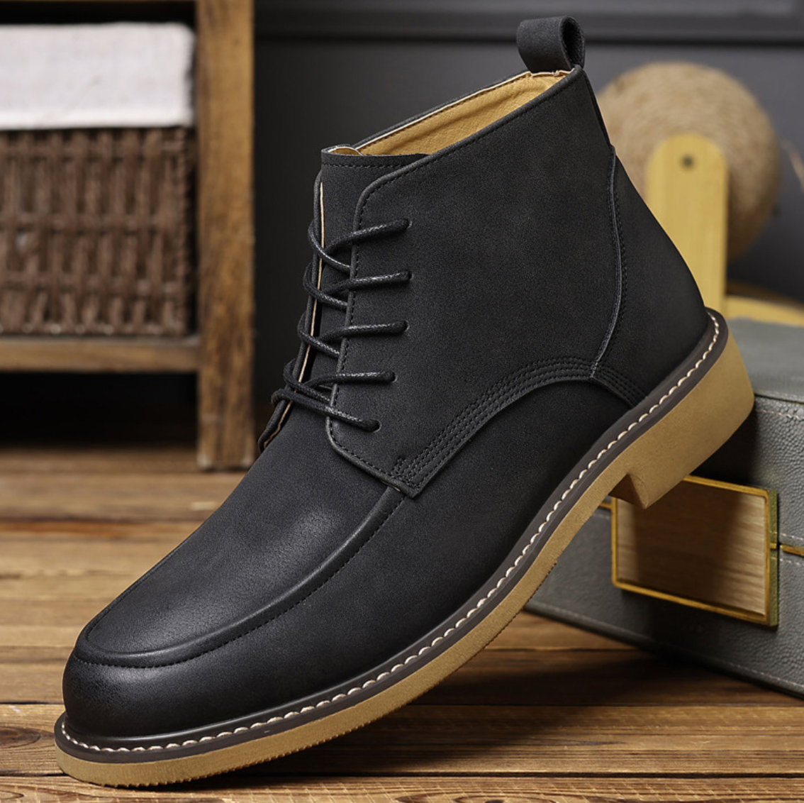 CLASSIC MOC BOOTS