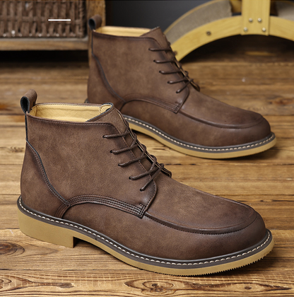 CLASSIC MOC BOOTS