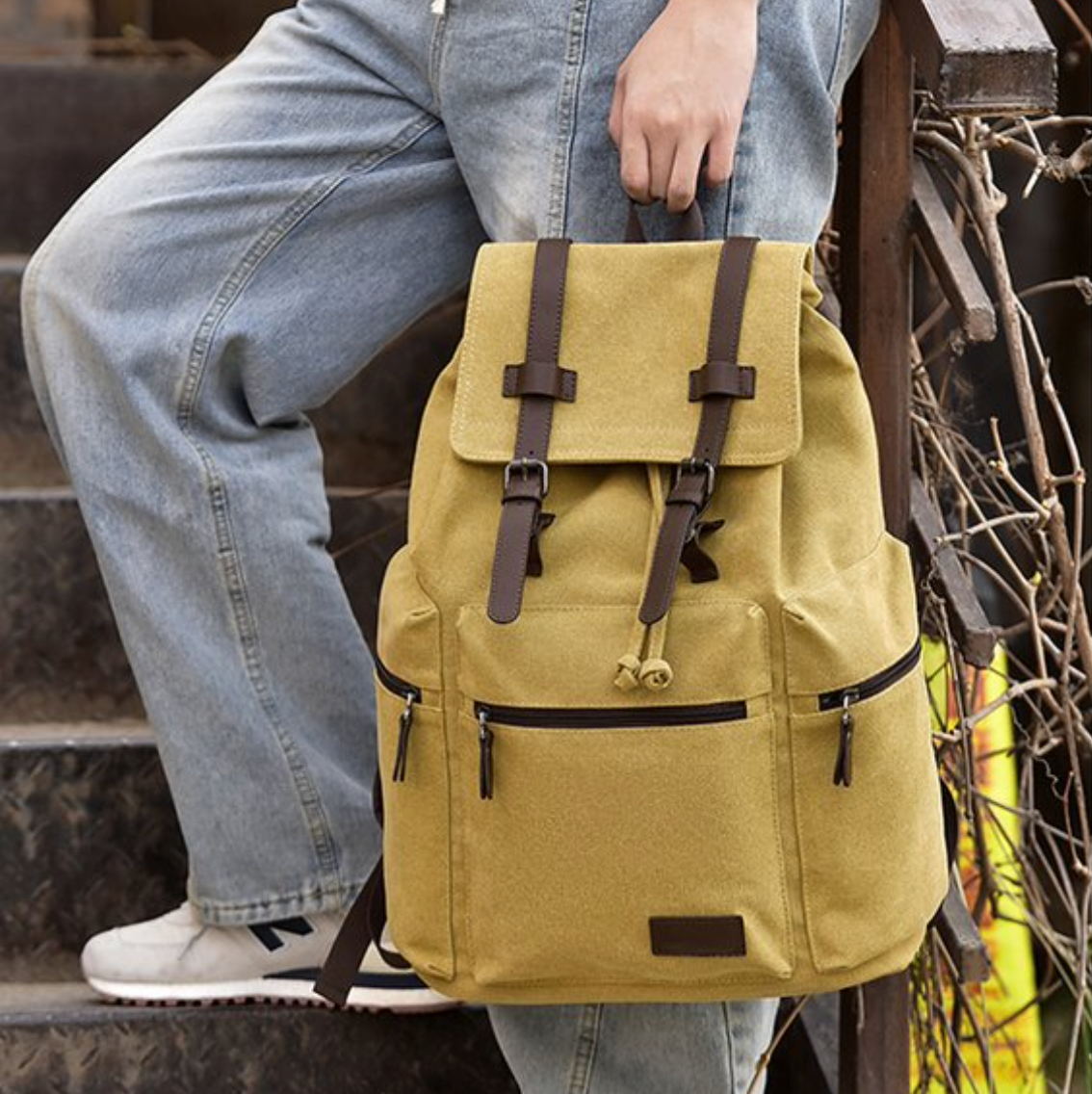 RUGGED CANVAS BACKPACK