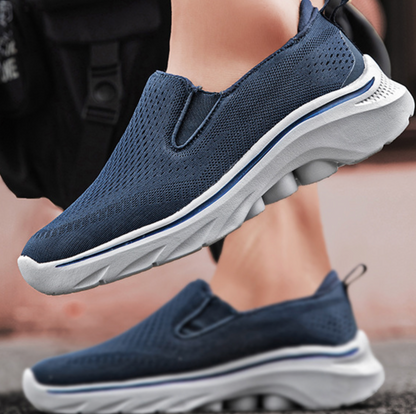 LIGHTWEIGHT MESH WALKING SHOES