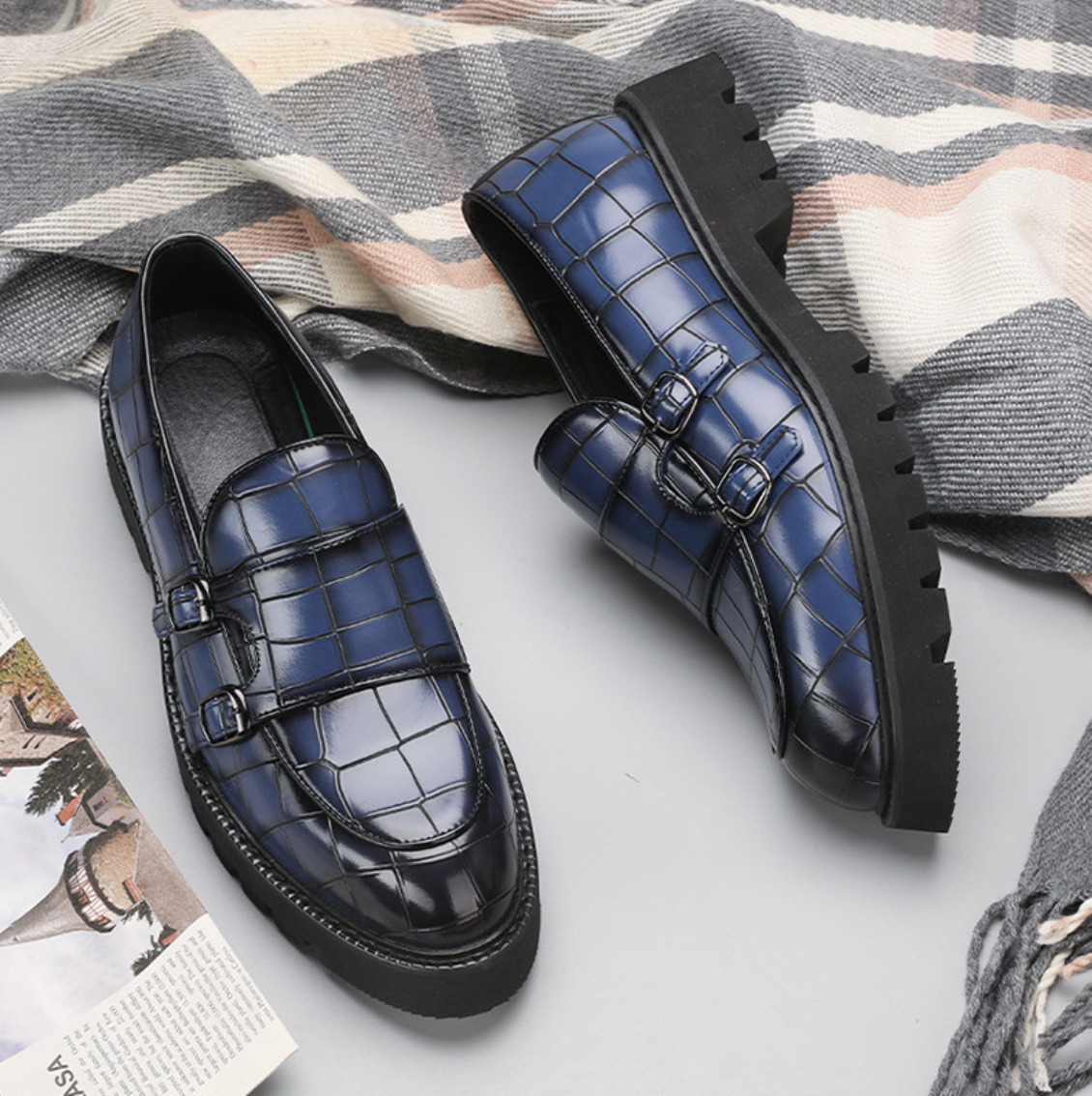 Formal Shiny Buckle Loafers