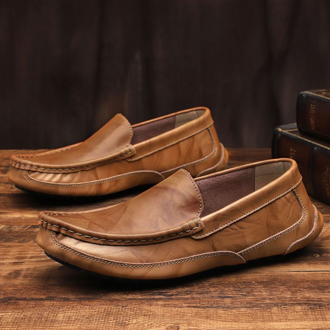 CLASSIC SLIP-ON LOAFERS