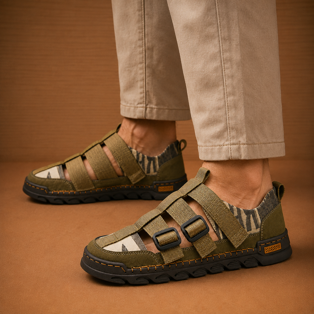 Classic Outdoor Strap Sandals